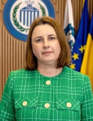 Velciov Ariana