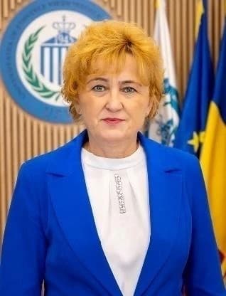 Ştef Lavinia